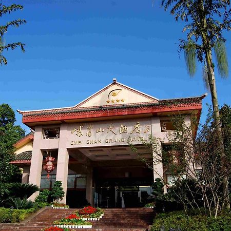 E-Mei Mountain Hotel Emeishan Exterior photo