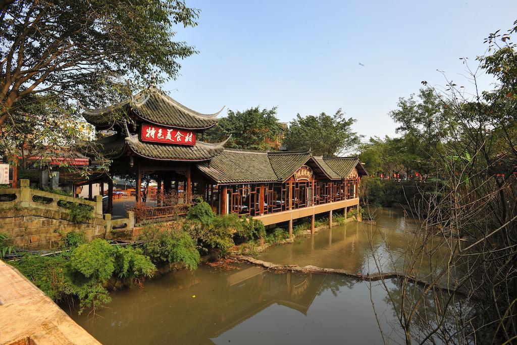 E-Mei Mountain Hotel Emeishan Exterior photo